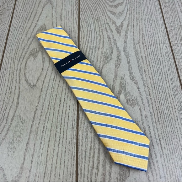 605 - Tommy Hilfiger Tie Yellow Blue Stripes 700 TL21100014 Silk Blend $69.50 - Picture 1 of 5